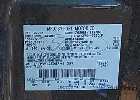 2005 Ford F-150 Lariat/Xlt из США, поврежденный, VIN 1FTPW12505FA64359